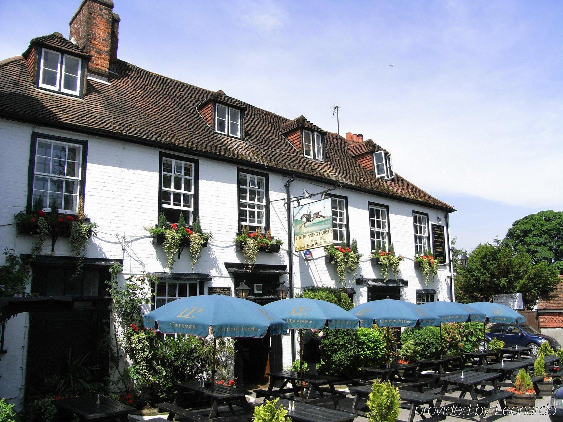 The Running Horses Hotel Mickleham Exterior foto