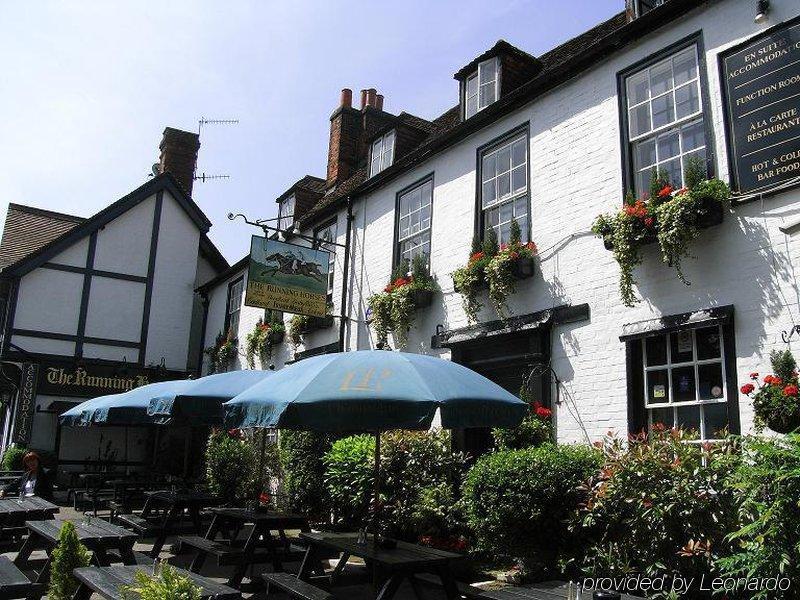 The Running Horses Hotel Mickleham Exterior foto