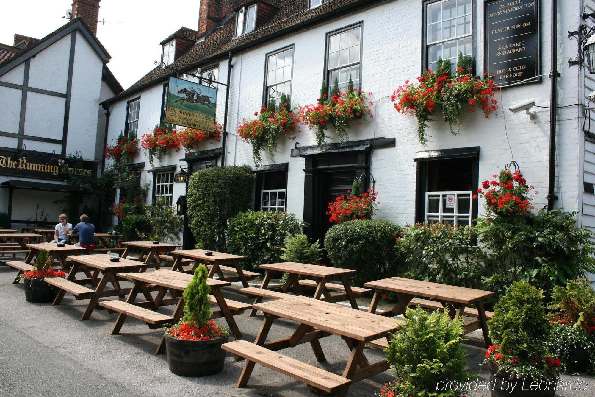 The Running Horses Hotel Mickleham Restaurante foto